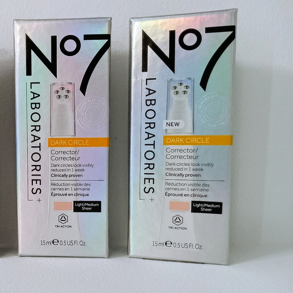 Laboratories Dark Circle Corrector - Silver
